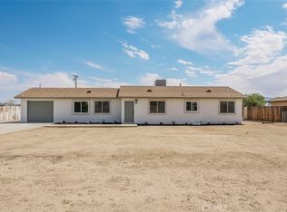 11457 Chimayo Rd, Apple Valley, CA 92308