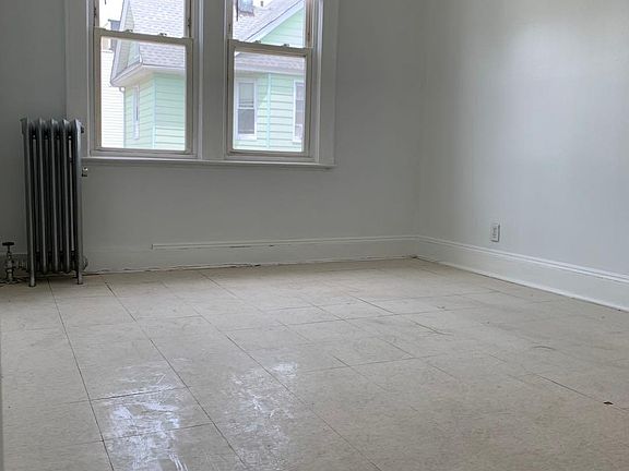 3rd image of 121-17 97th Ave #2R