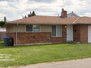 803 9th St NW #803, Puyallup, WA 98371