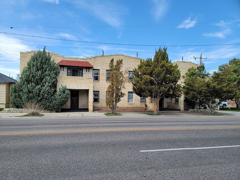 1st image of 1210 E 1st St #3