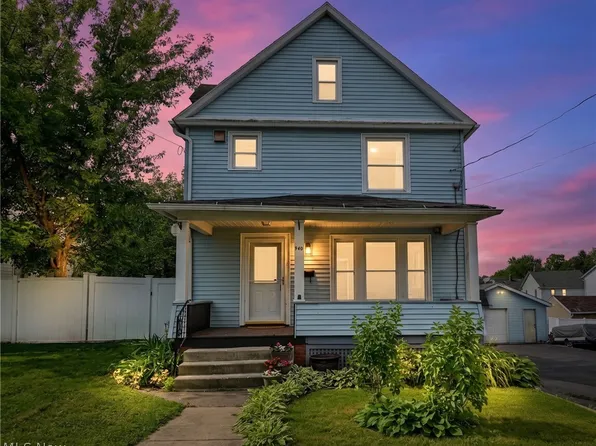 940 W Hopocan Ave, Barberton, OH 44203