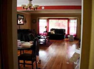 2313 S 8th Ave, North Riverside, IL 60546