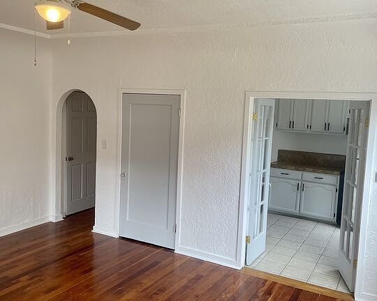4th image of 1755 Hauser Blvd #1