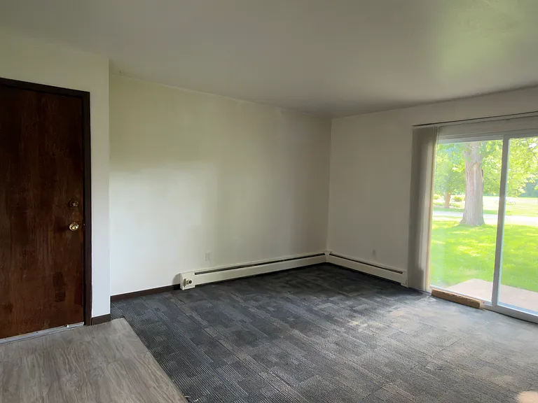 2717-2721 Pheasant Ridge Trl #4 — Photo 7
