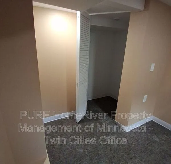 987 Churchill St #1 — Photo 16