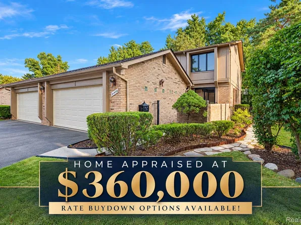 31456 Hunters Circle Dr, Farmington, MI 48334
