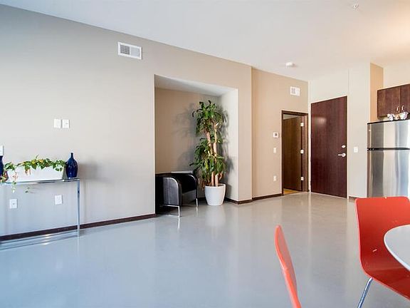 5th image of 1501 Jackson St #515