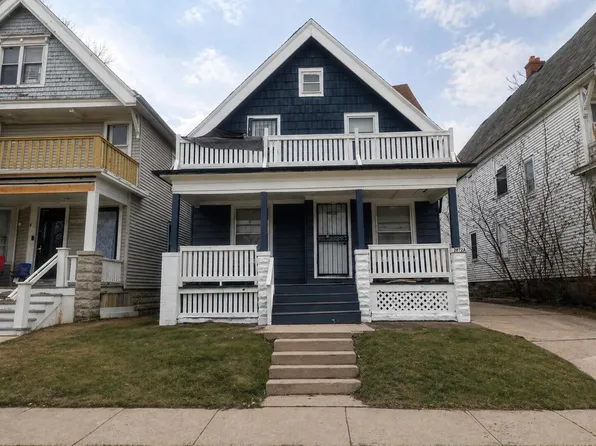 2972 N 28th STREET, Milwaukee, WI 53210