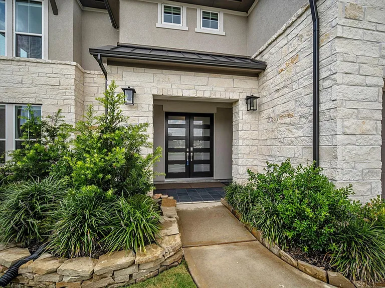 7306 Pecan Brook Ln — Photo 13
