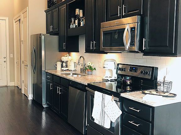5th image of 6151 Rural Plains Cir APT 105