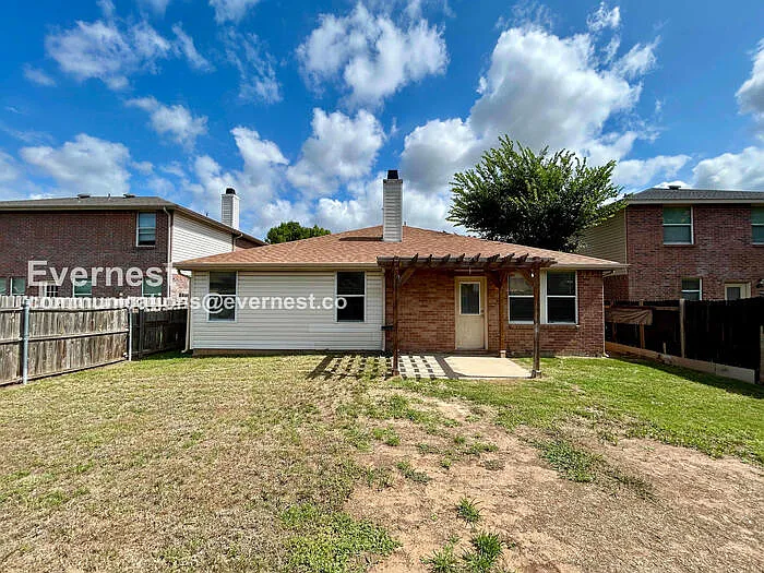 3422 Lipizzan Dr — Photo 22