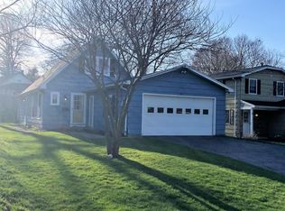 7 Hillsborough St #7A, Fairport, NY 14450