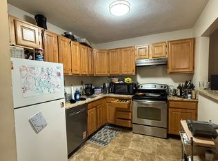 584 Beacon St #B, Boston, MA 02215