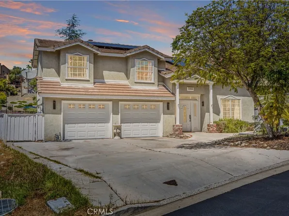 22920 Green Pine Dr, Canyon Lake, CA 92587