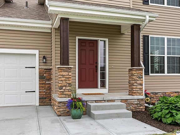 3rd image of 11931 Ashwood Dr