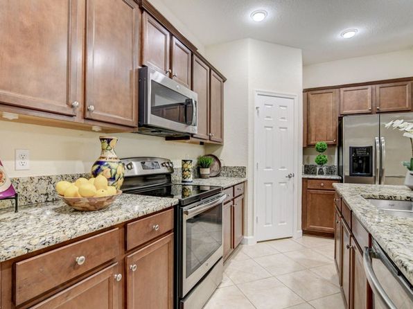 10366 Wellington Parc Dr