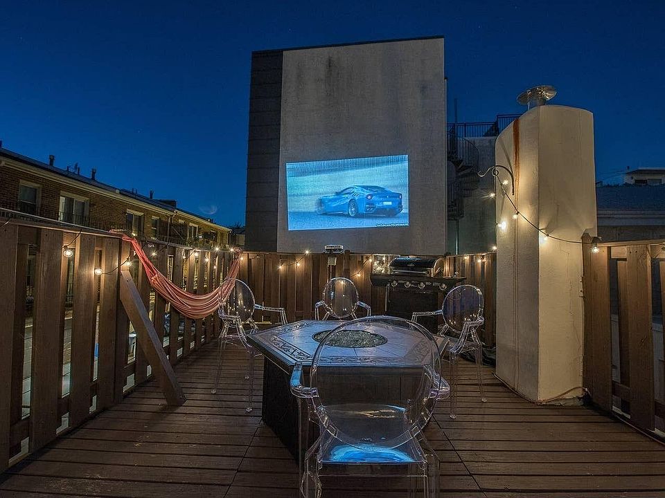 Roof Deck