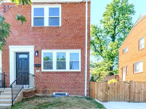 57 Garden Dr, Alexandria, VA 22304