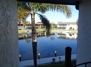 4722 SE 1st Pl APT 9, Cape Coral, FL 33904