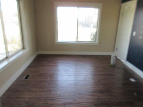 5th image of 4417 W Enid Dr