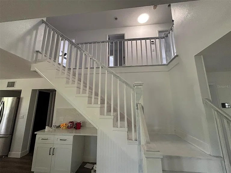 7910 Kennedy Ln — Photo 6