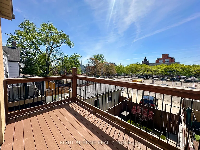 123 Lindsey Ave #UPPER — Photo 14