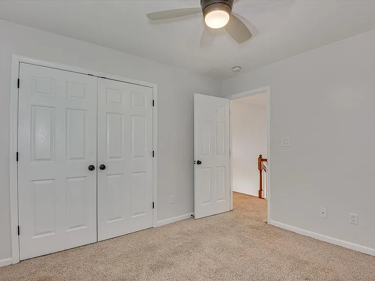 2928 Aylesbury Dr — Photo 28