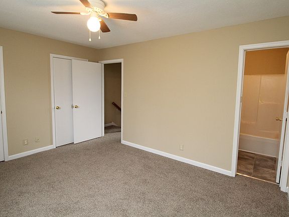 2nd image of 2447 Caroline Dr APT B