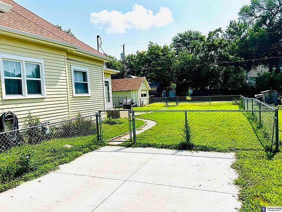 3rd image of 1014 N Nebraska Ave