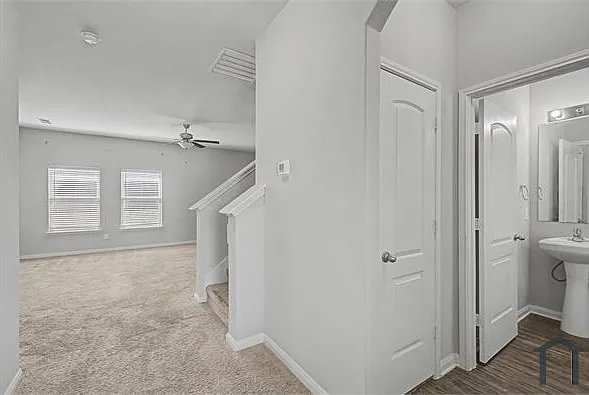 312 Ryan St — Photo 11