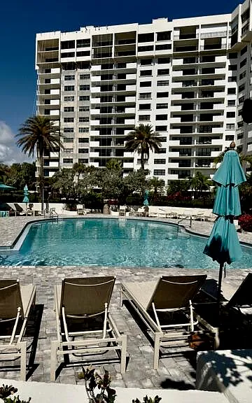 5100 N Ocean Blvd #502 — Photo 34