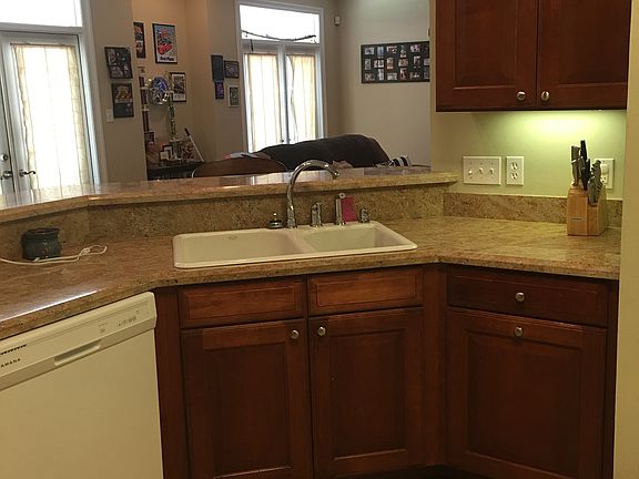 5th image of 234 Riverwood Dr