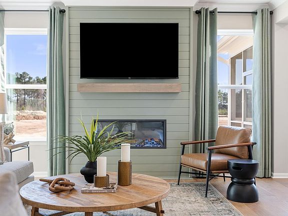 3rd image of 505 Blue Verner Rd