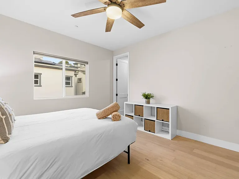 5051 Savannah St — Photo 35