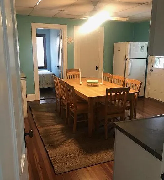 Kitchen table