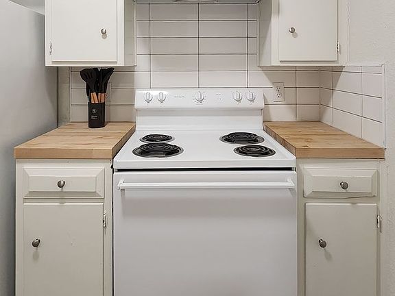 5th image of 2101 16th St Unit 2-C