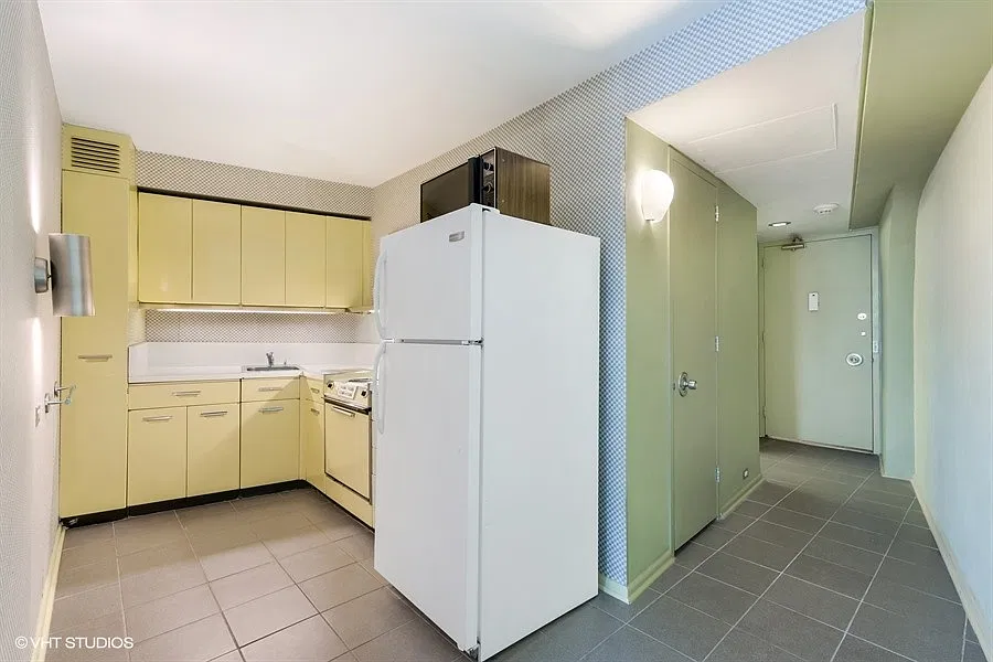 Studio, 500 sqft, $2,000 — Photo 4