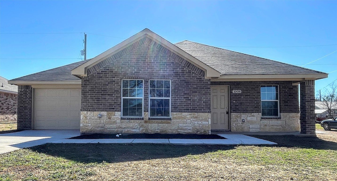 1008 SE 12th St, Mineral Wells, TX 76067 Zillow