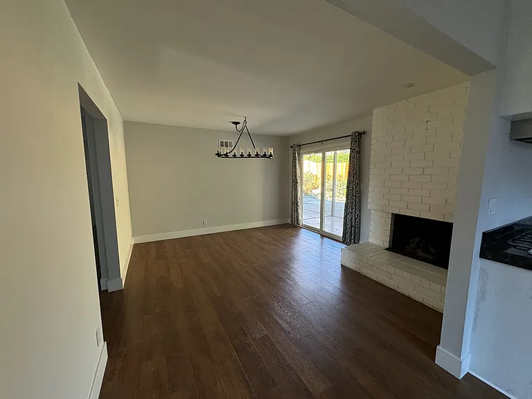 20 Walnut Ln — Photo 3