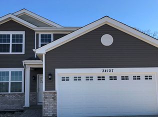 34107 N Partridge Ln, Gurnee, IL 60031