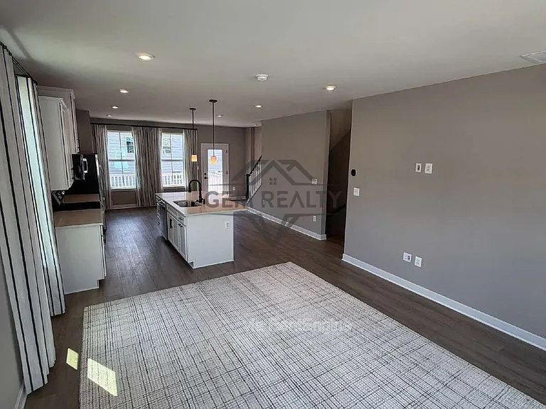 8700 Stevenson Ln — Photo 42