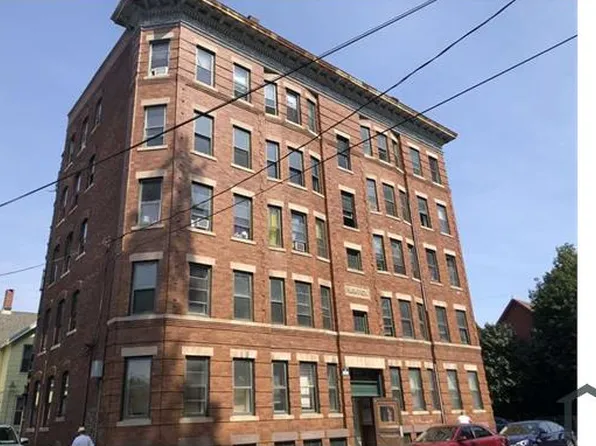 859 Main St, Holyoke, MA 01040