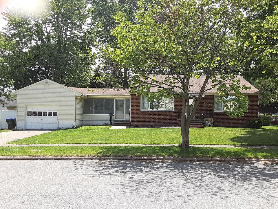 1st image of 1130 Phelps Ave