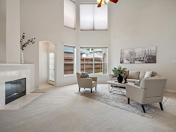 3rd image of 2209 Windy Ridge Ct