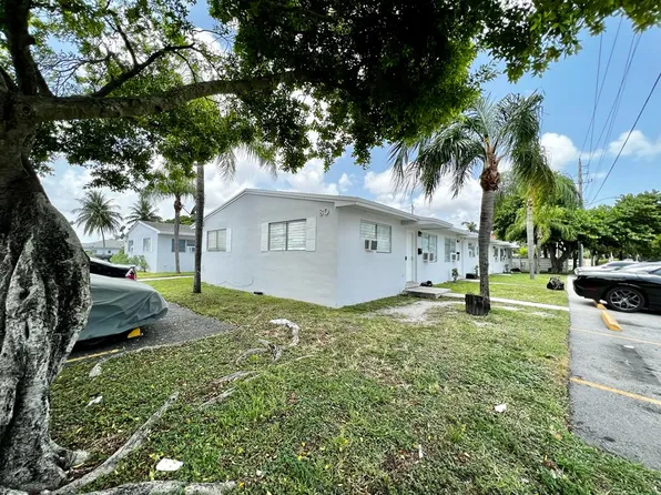 801 NW 10th St #1, Hallandale, FL 33009