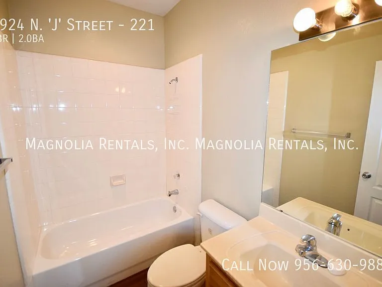 2924 N J St #221 — Photo 14