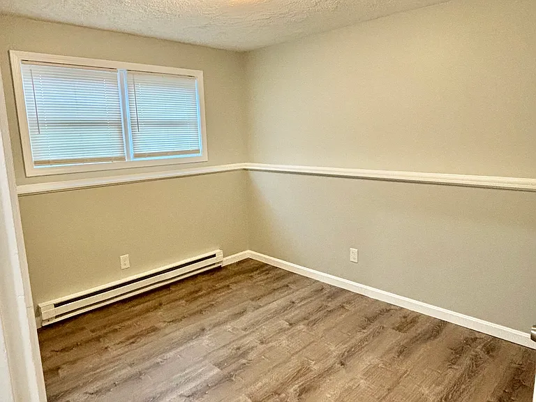 335 Plantation St #1-R — Photo 8