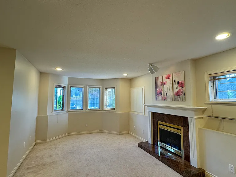 3071 Timber Ct — Photo 6