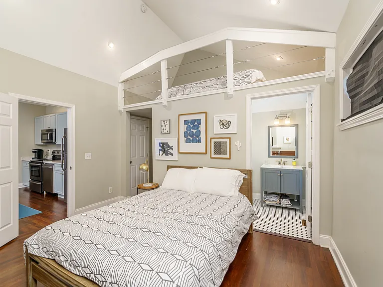 604 Glen Iris Dr NE #2 — Photo 11