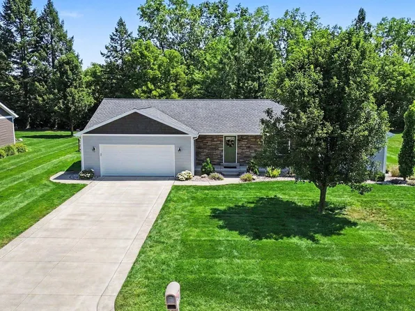 4196 Evergreen Rd, Adrian, MI 49221